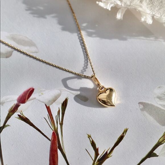 14k Real Gold Tiny Heart Charm | Dainty Gold Pendant by Tehrani Jewelry - Picture 4 of 5